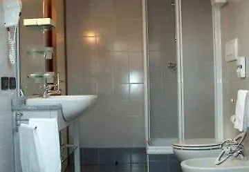 Park Abbadia מלון אבאדיה לריאנה