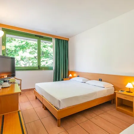 Park Abbadia 3* Аббадия Лариана